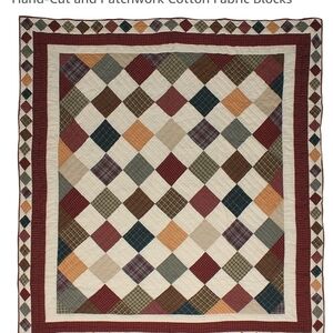 Elegant Patchwork Quilt - Red, Cream, and Brown